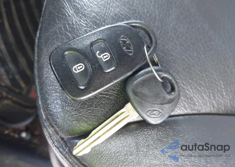 2012 Hyundai Santa Fe Limited V6 z USA, uszkodzony, nr VIN 5XYZK4AG8CG145290